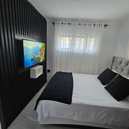 Nicky'S Guest House 루드푸르트 외부 사진